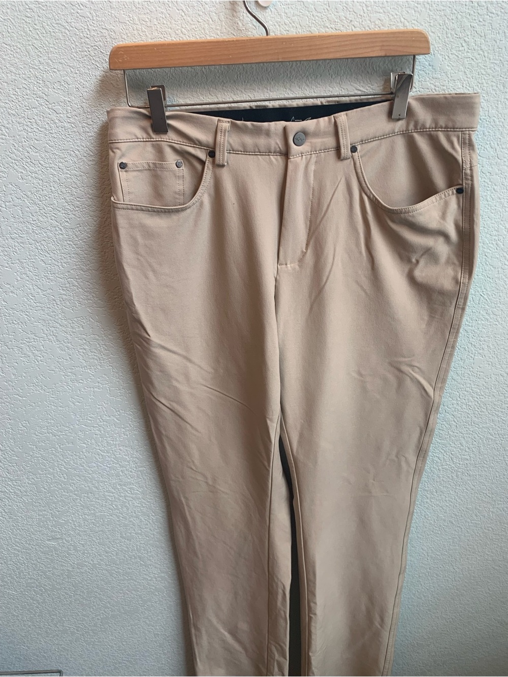 Greg Norman Collection Tan Chino Pants